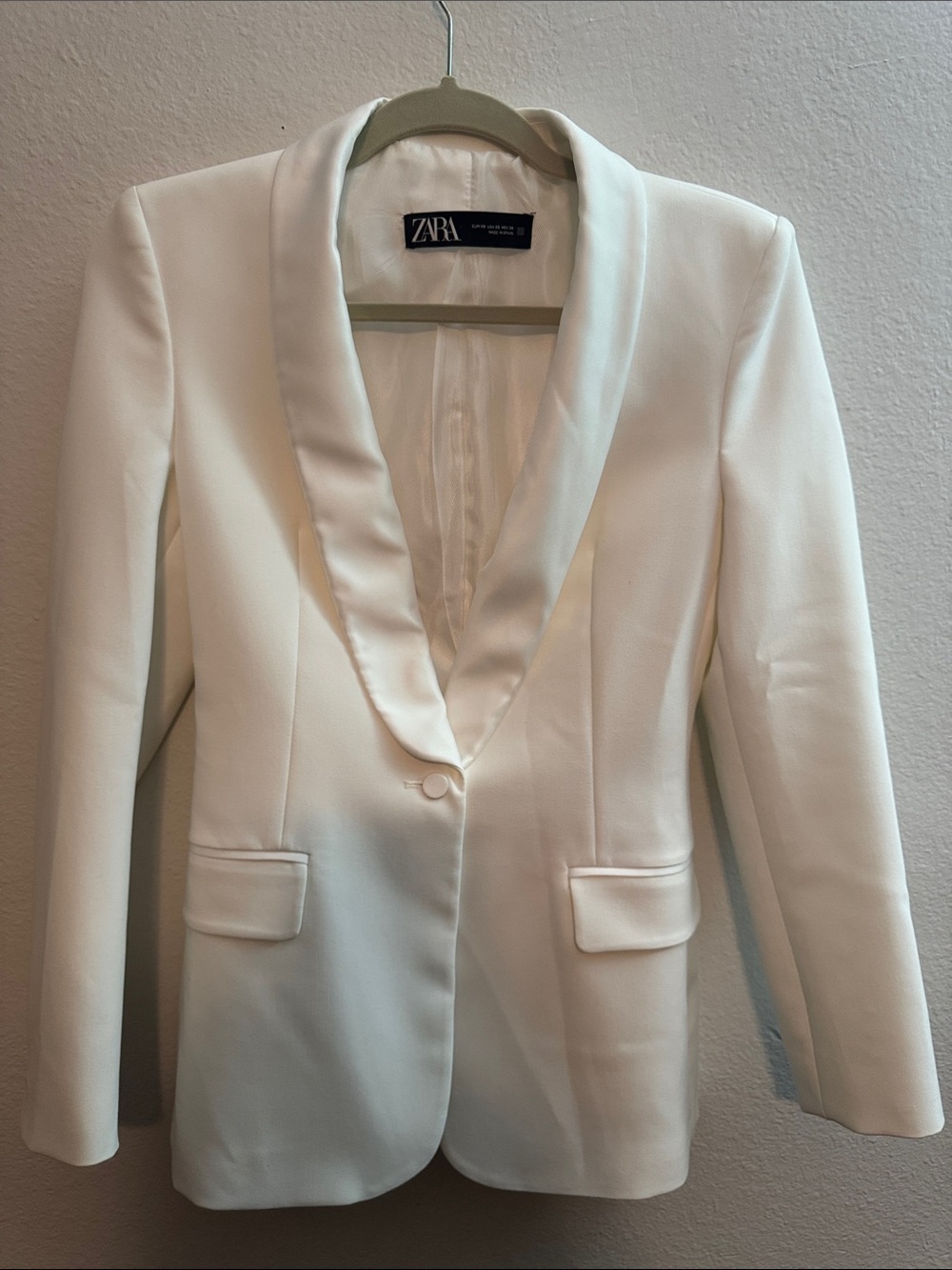 Zara Off-White Blazer